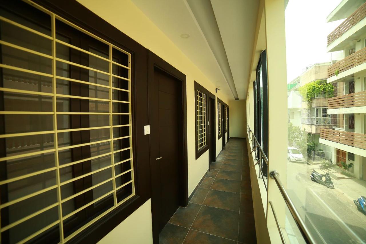 Sapphire Inn Pondicherry Exteriör bild